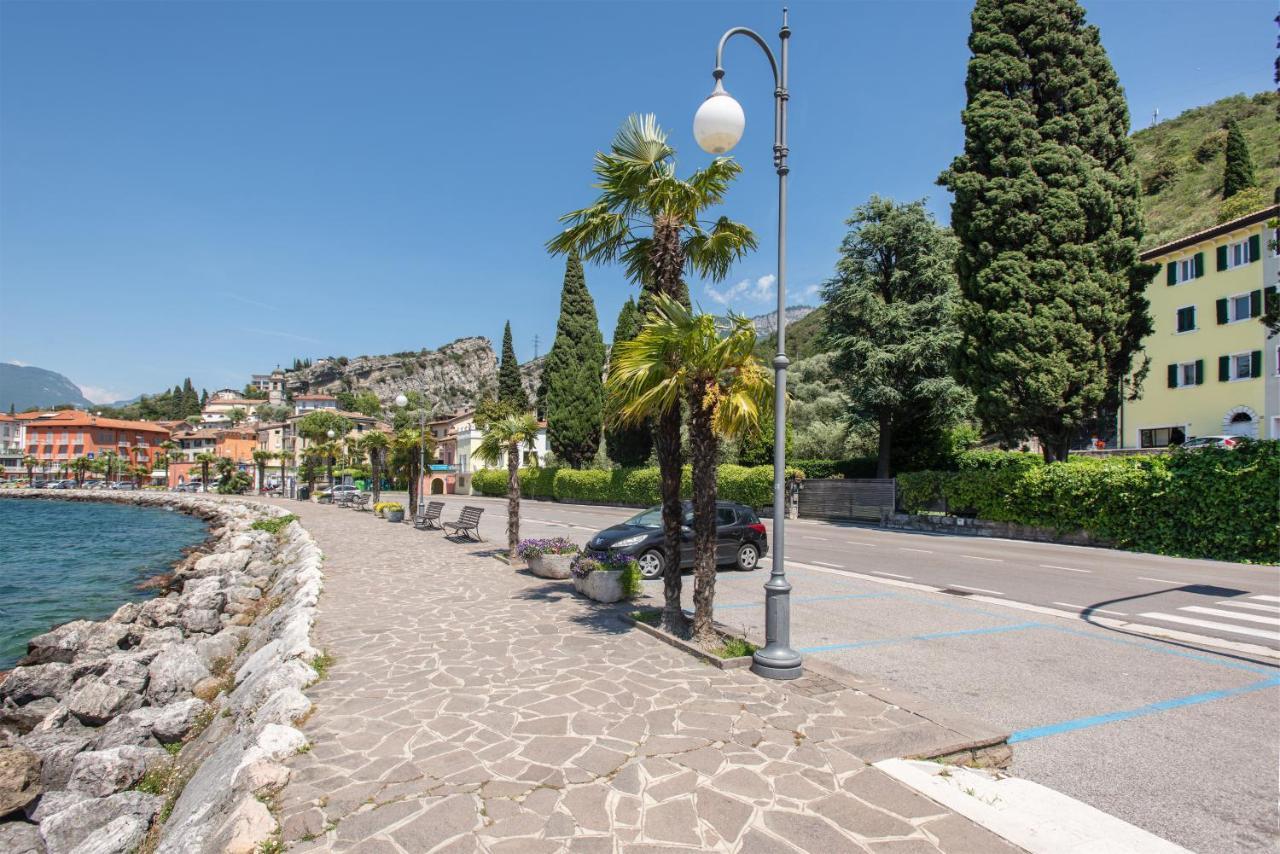 Casa Valery Lägenhet Torbole Sul Garda Exteriör bild