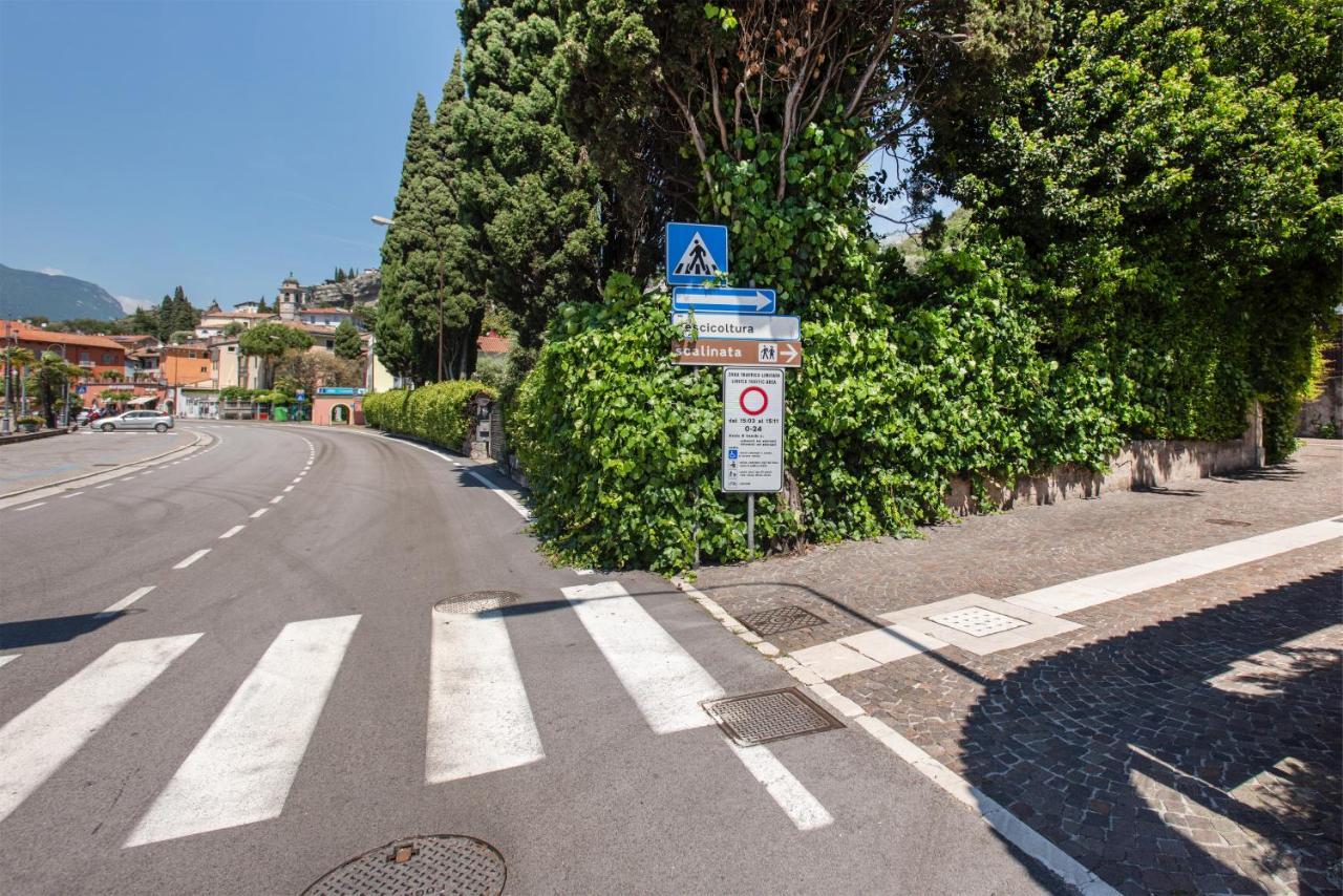 Casa Valery Lägenhet Torbole Sul Garda Exteriör bild