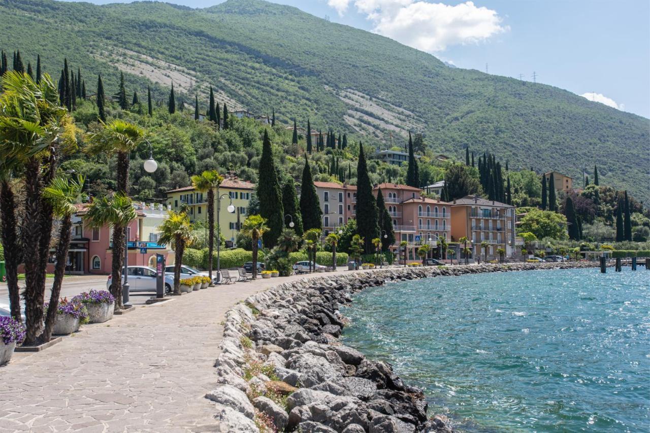 Casa Valery Lägenhet Torbole Sul Garda Exteriör bild