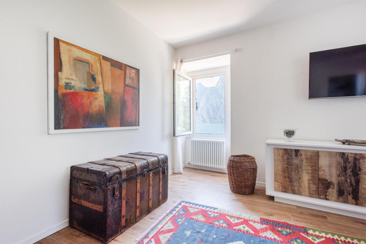 Casa Valery Lägenhet Torbole Sul Garda Exteriör bild