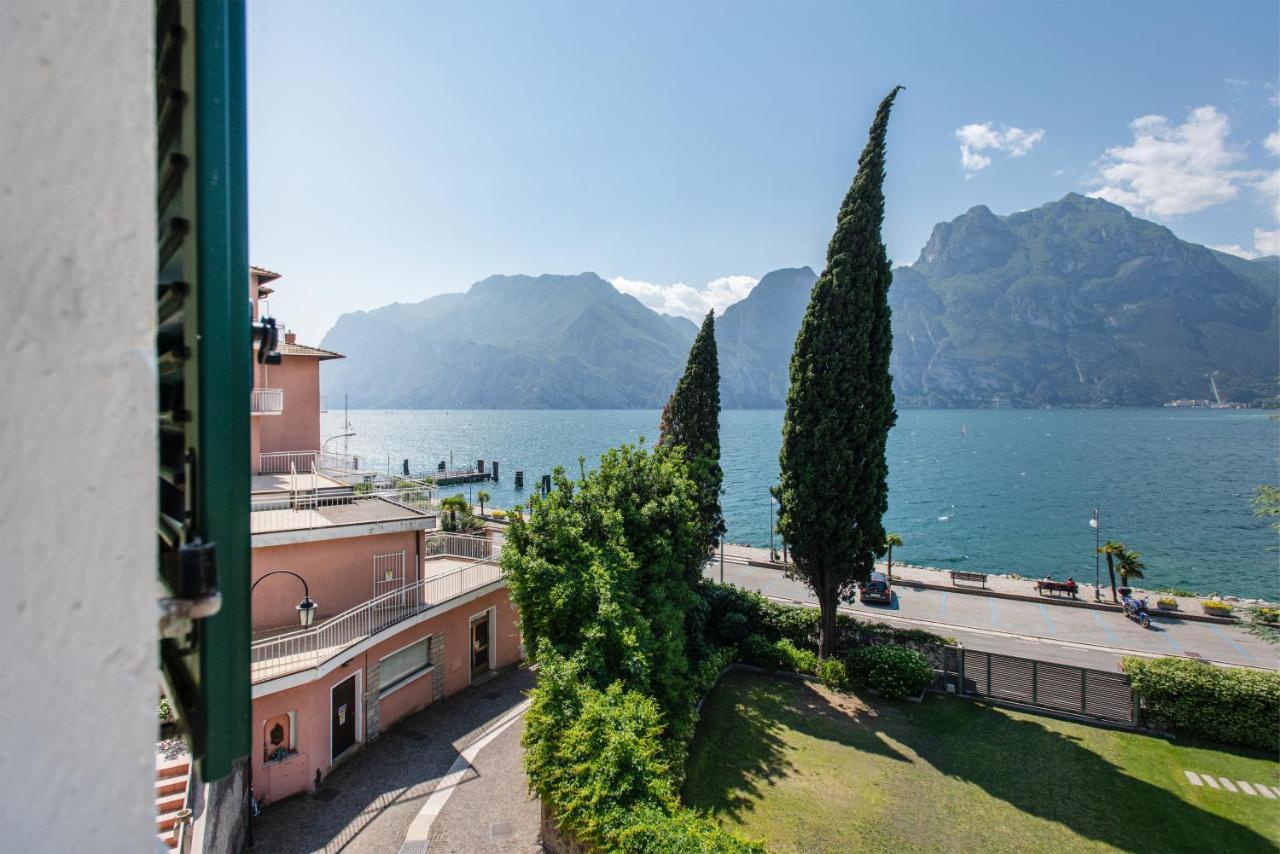 Casa Valery Lägenhet Torbole Sul Garda Exteriör bild